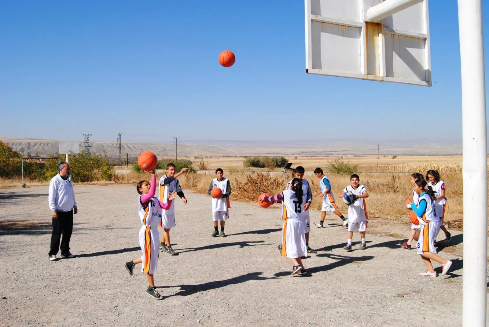 40 Basketball Teams for 40 Villages Project - Kirikkale/Turkey